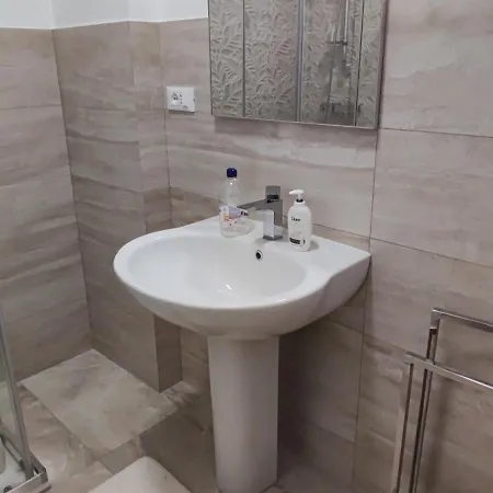 La Casa Di Chiara Appartement *